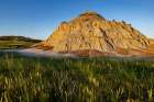 Sunrise in the Jones Creek area in Theodore Roosevelt National Park, North Dakota, USA. Art Print